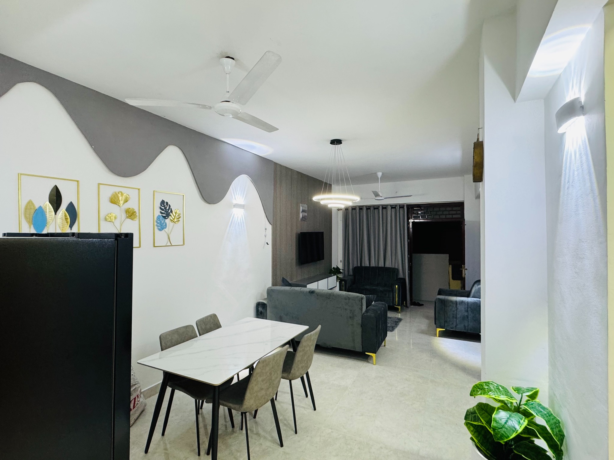 Maiylon Residence dining and lounge